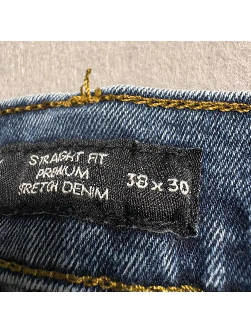 Member's Mark Jeans Mens 38x30 Blue Straight Fit Premium Stretch Denim TORN